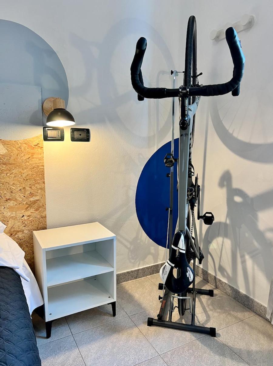 Zappi Cycling Hotel Риоло-Терме Экстерьер фото