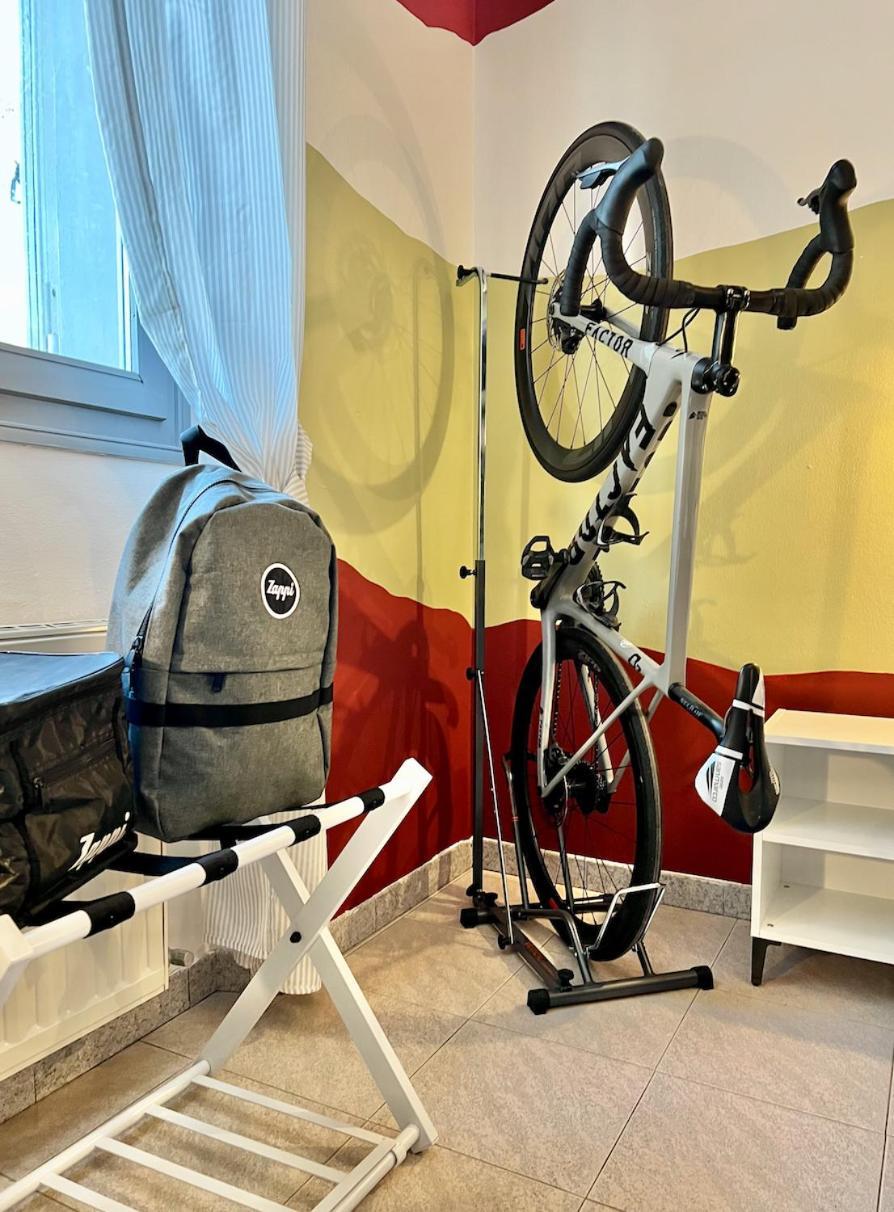 Zappi Cycling Hotel Риоло-Терме Экстерьер фото
